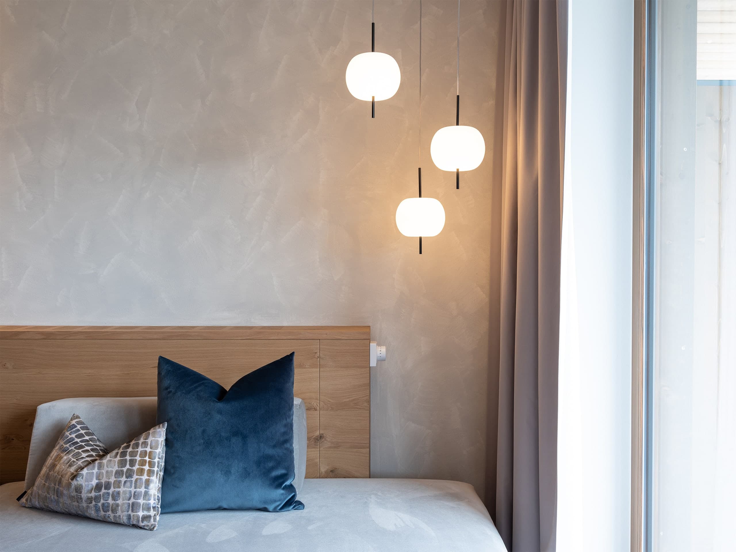 Hotel room with Kushi Suspension lamp — Hotel Alpen Tesitin, Italy — KDLN