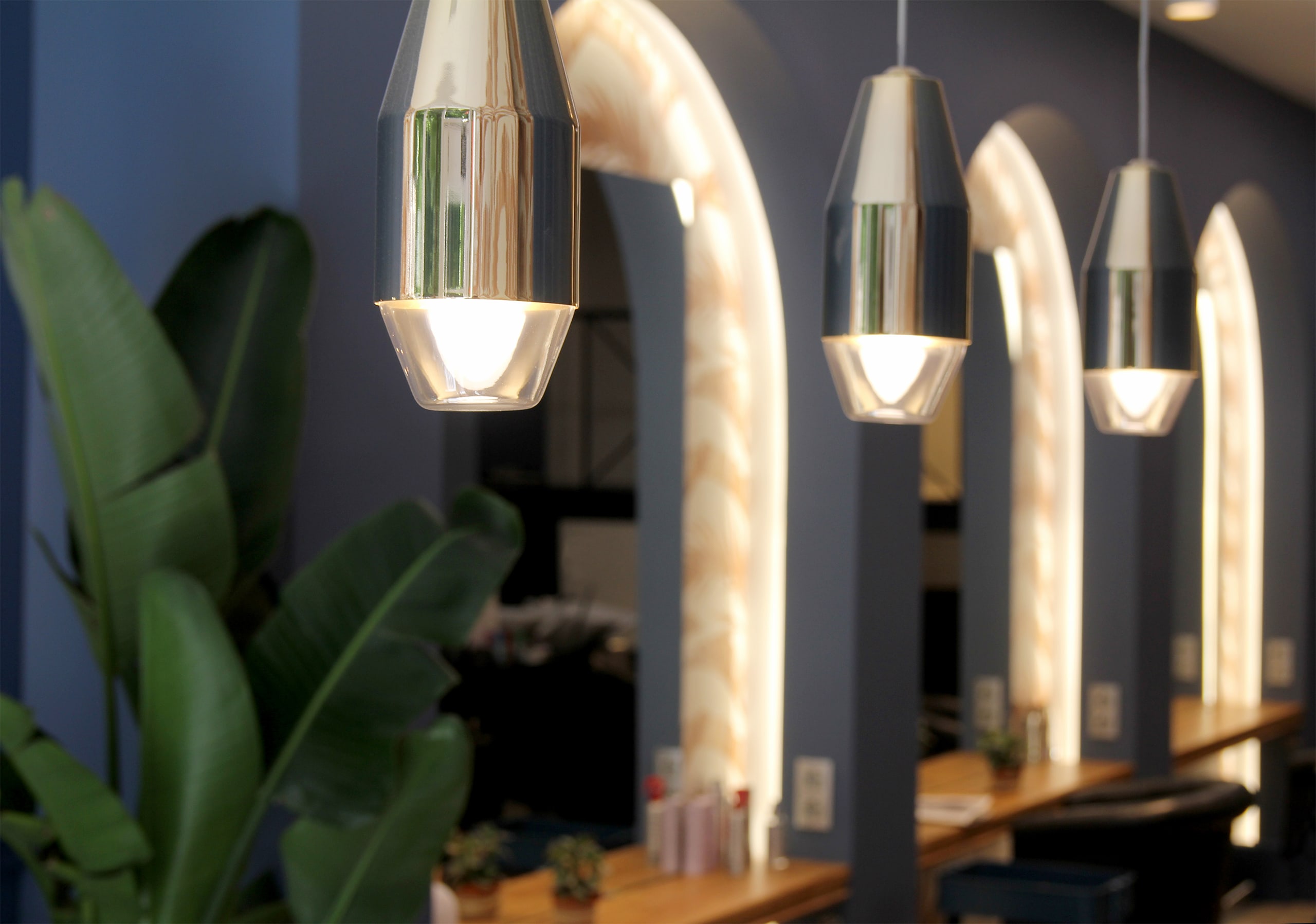 Beauty saloon with Yuma lamp — Nem Beauty Saloon, Bilbao — KDLN