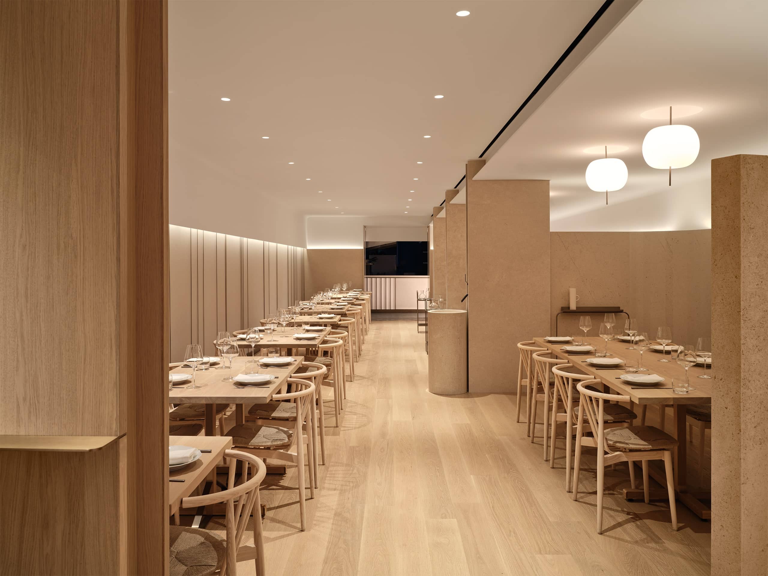 Restaurant with Kushi Suspension lamp — Osteria Giulia, Toronto — KDLN