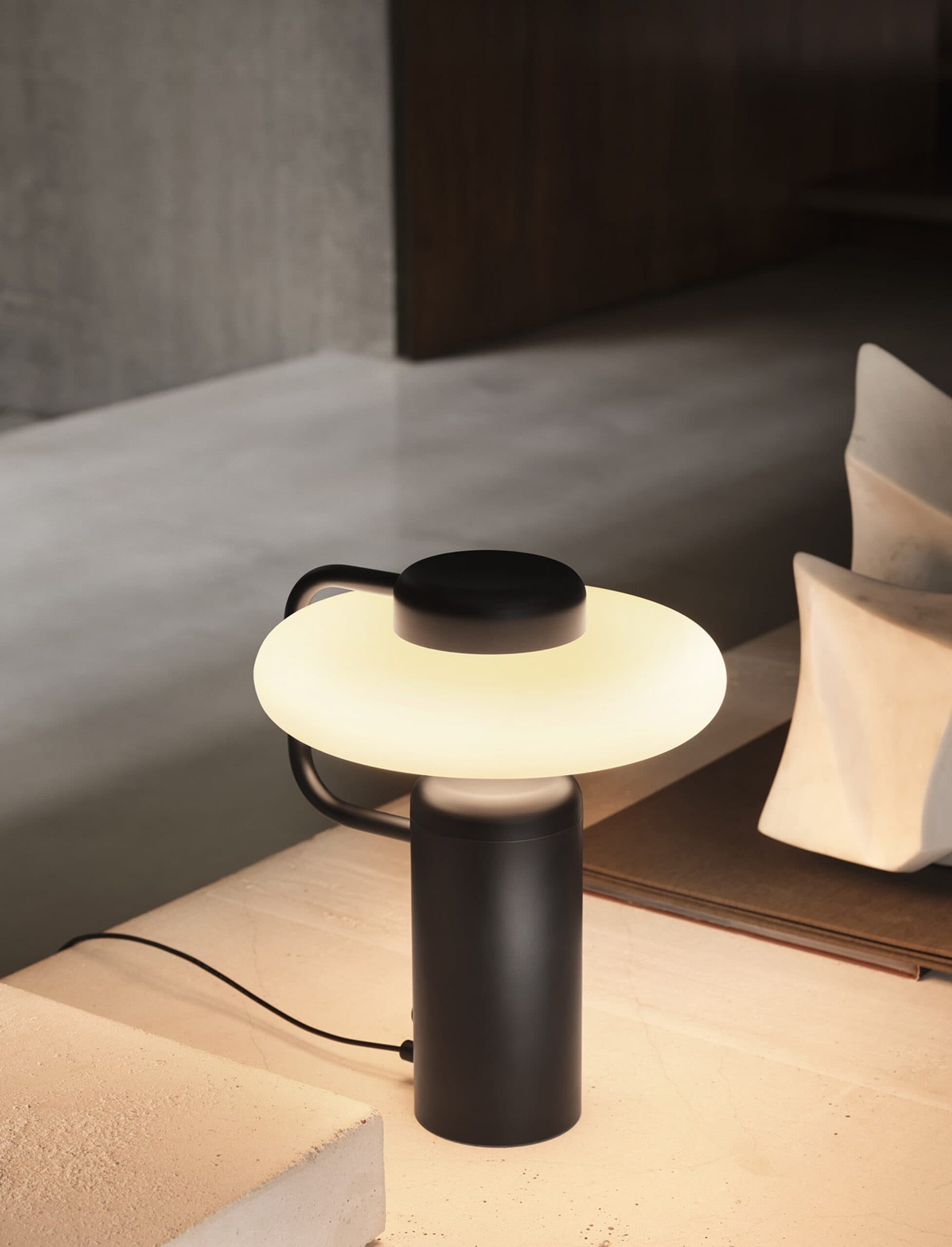 Tratto table - Immagine principale